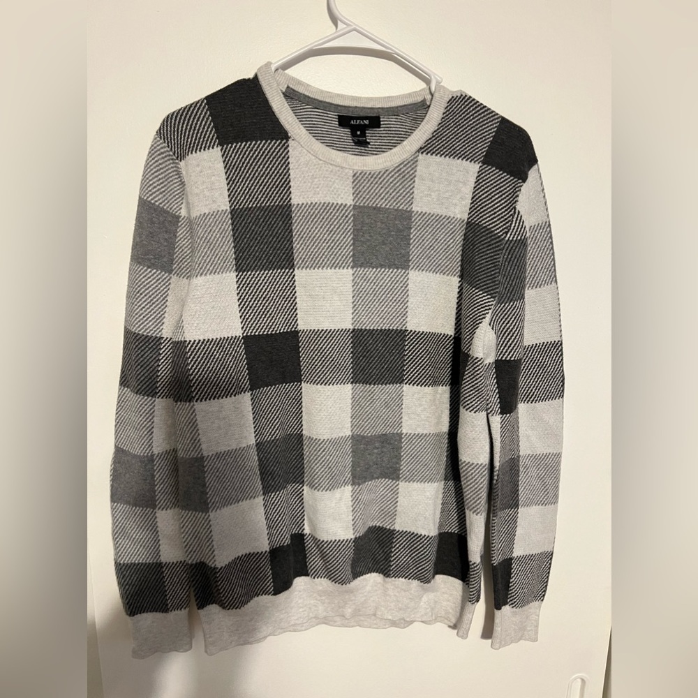 Plaid Sweater - Men's Medium